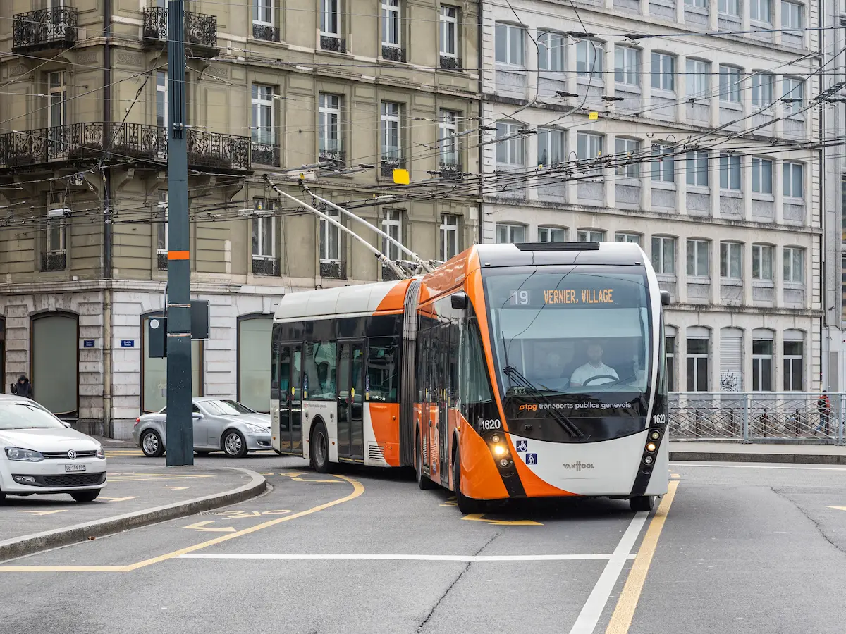 TPG articulated trolleybus on a Geneva street