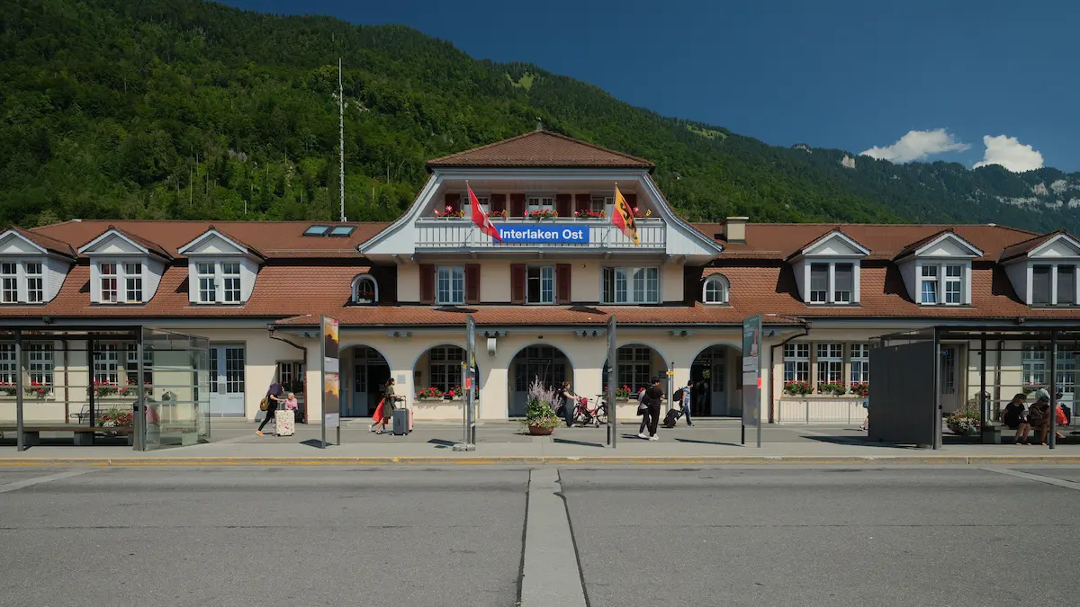 Front of Interlaken Ost railway station with the station name visible
