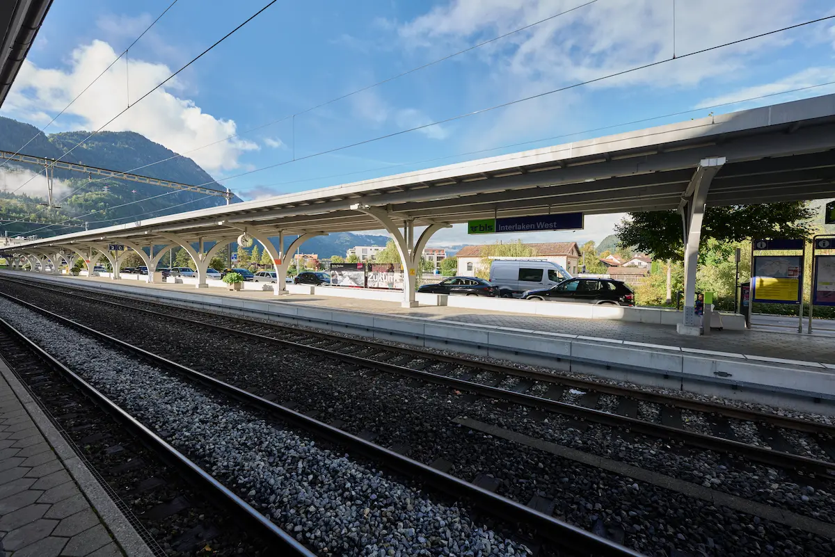 Platforms and station sign at Interlaken West railway station