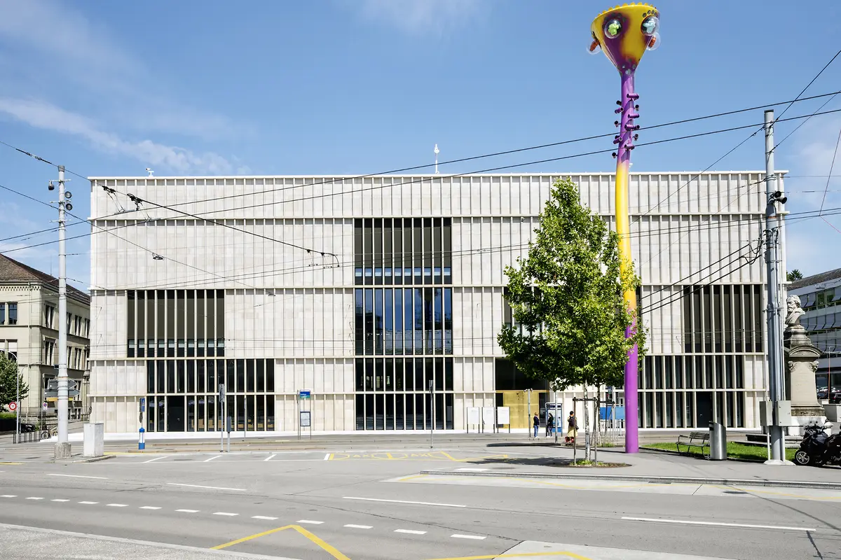Zurich museums closed Monday guide beside the Kunsthaus Chipperfield building